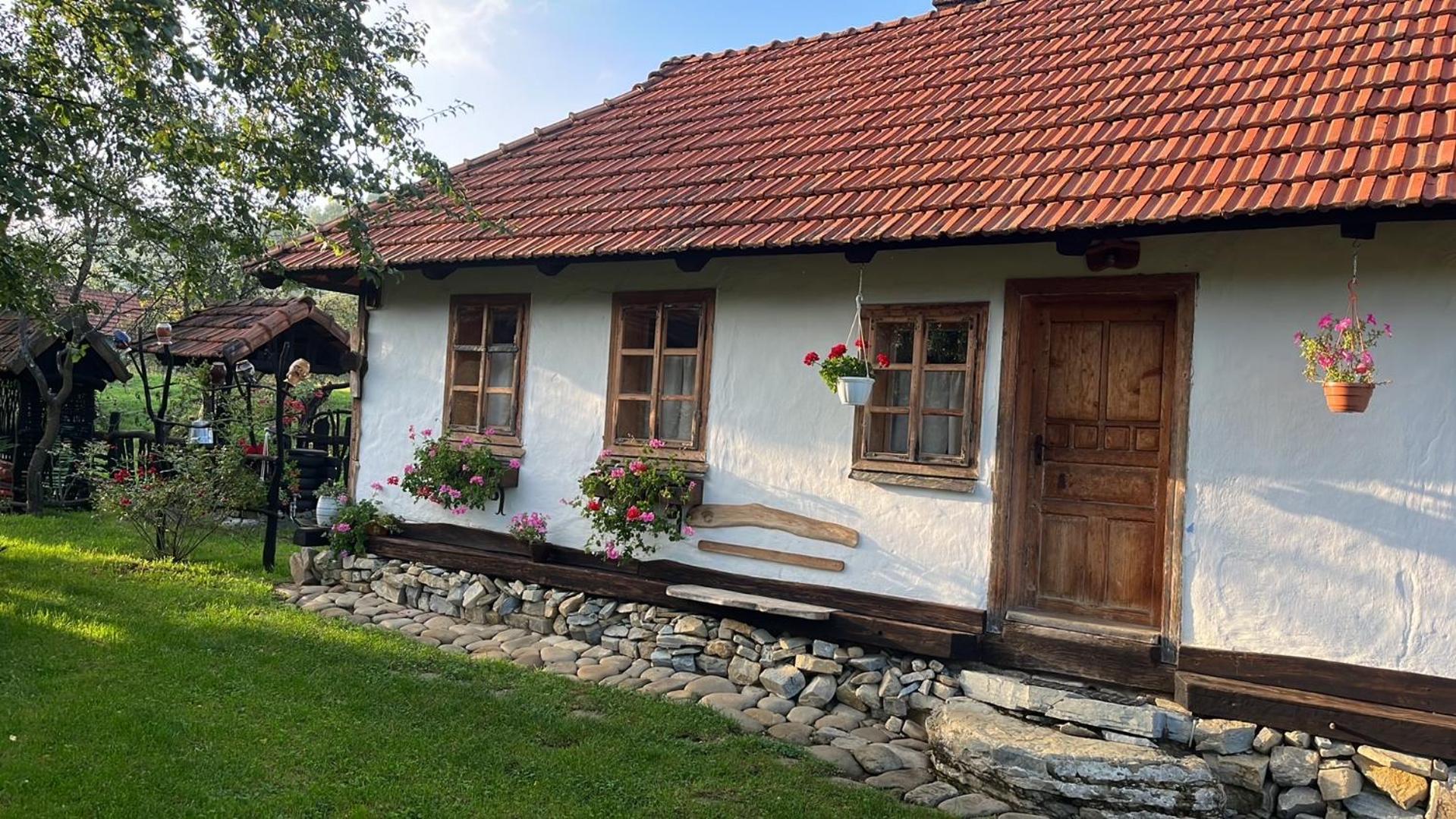 Садиба Гардига Pystan Exterior photo